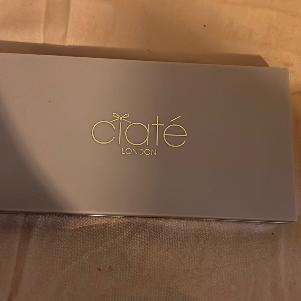 Coates palette
